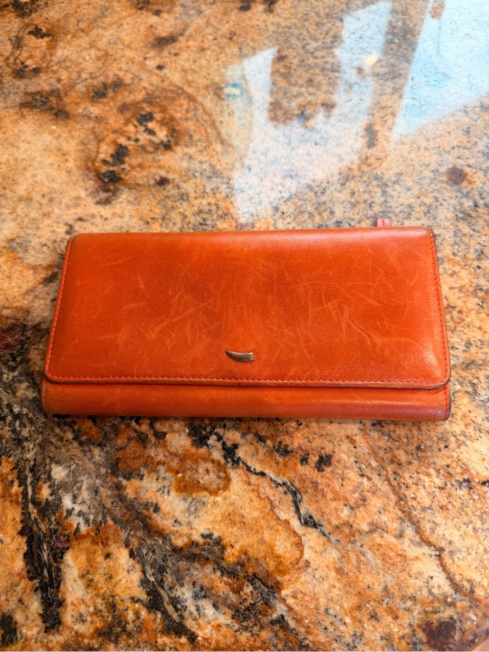 Pair of Tusk Leather Wallets - Picture 2 of 9